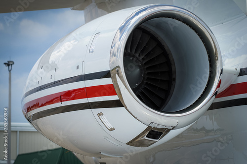 Modern business jet engine