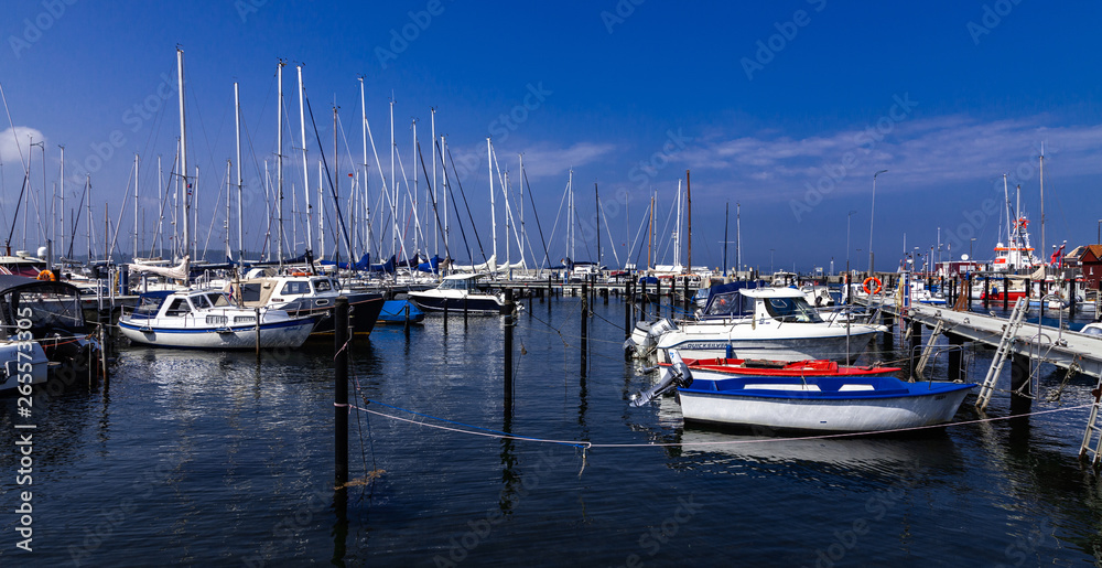 Segelboote im Hafen Laboe Kieler Förde Ostsee Segelboote im Hafen Laboe Kieler Förde Ostsee