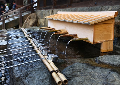 出雲大社本殿前の手水