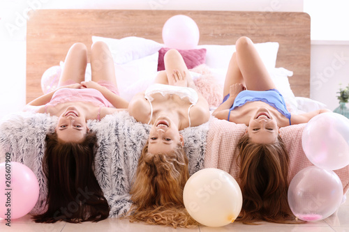 Beautiful young women durin...