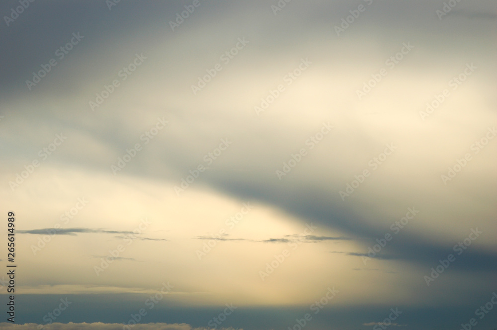 Ciel après l'orage Ciel après l'orage