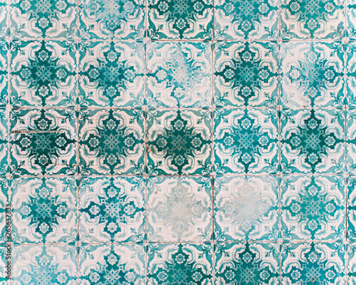 Pared de azulejos típicos portugueses.
