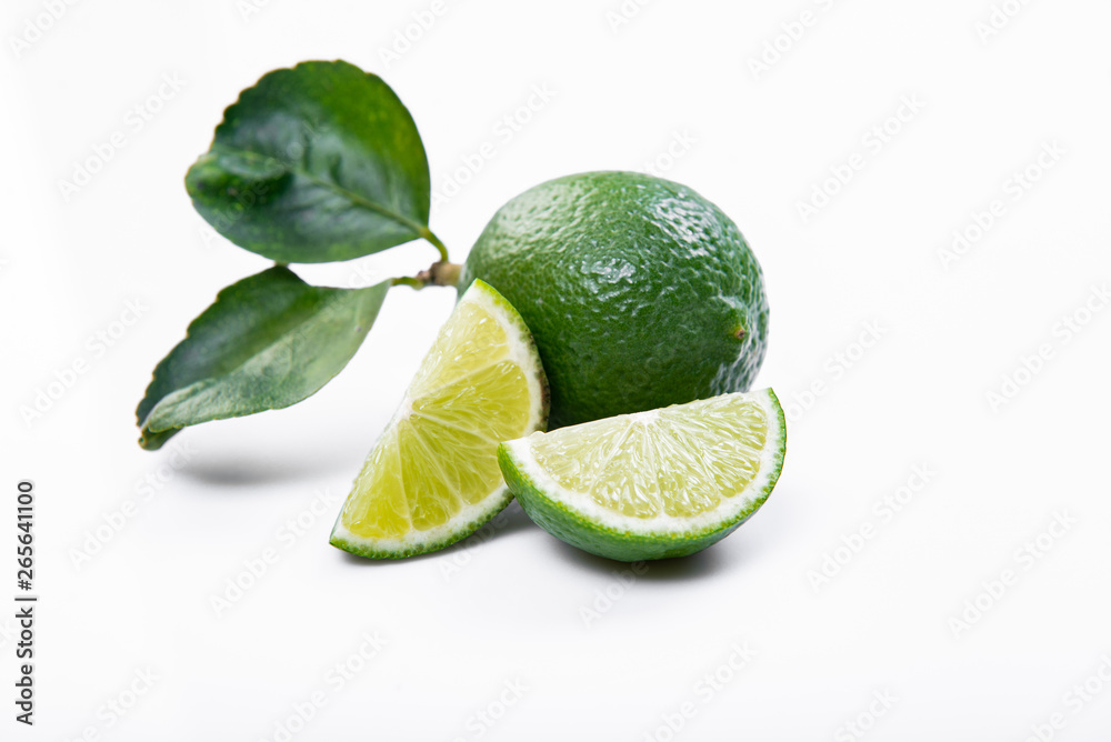 Green lemons are sour and seedless, suitable for cooking.