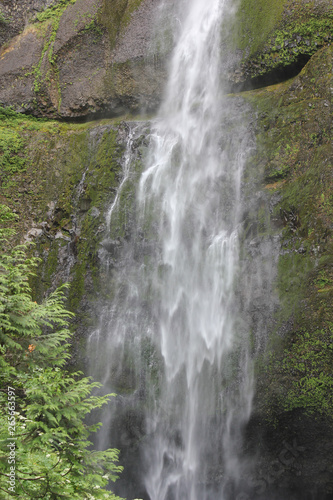 waterfall cascade movement