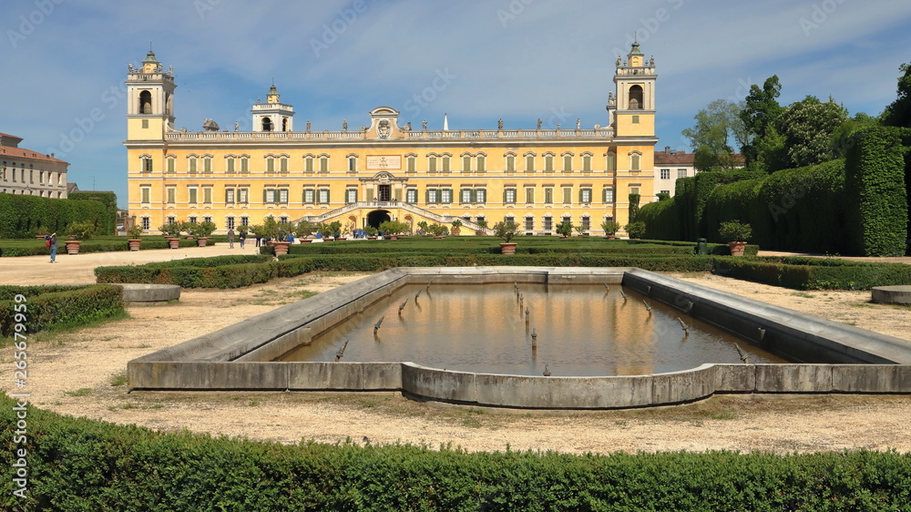 Reggia di Colorno con Palazzo Ducale in Italia, Colorno Royal Palace in Italy 