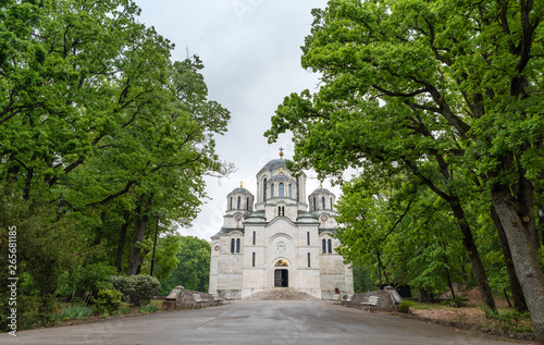 the old Orthodox church is surrounded by forests © blanke1973