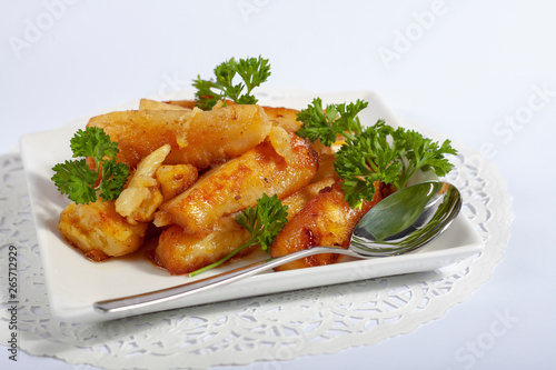 Honey glazed roast parsnips