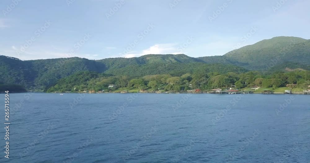 Recorrido al amanecer sobre lago de Coatepeque en Santa Ana // traveling at the sunrise over Coatepeque's lake in Santa Ana, El Salvador C.A.