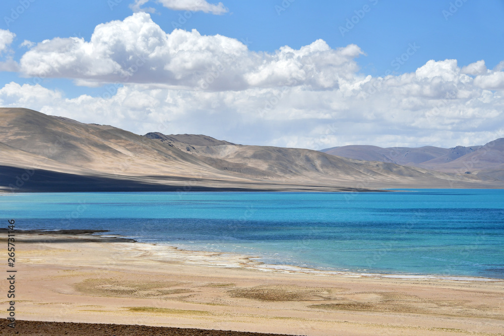 Tibet, Gomang lake in June