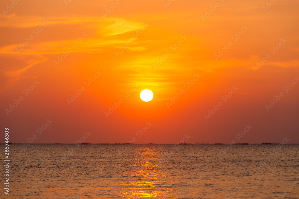 Sunsets a the sea beach In summer vacations a Thailand