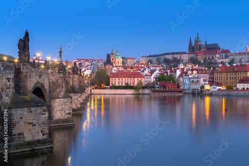 Beautiful Charles bridge and the castle in Prague at night, Czech Republic