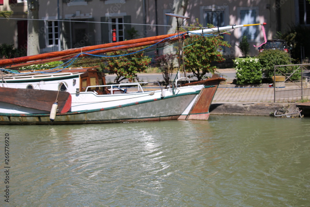 Fototapeta premium bateau : péniche