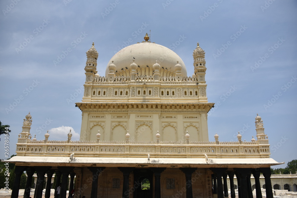 Naklejka premium Gumbaz mausoleum , Srirangapatna, Karnataka, India