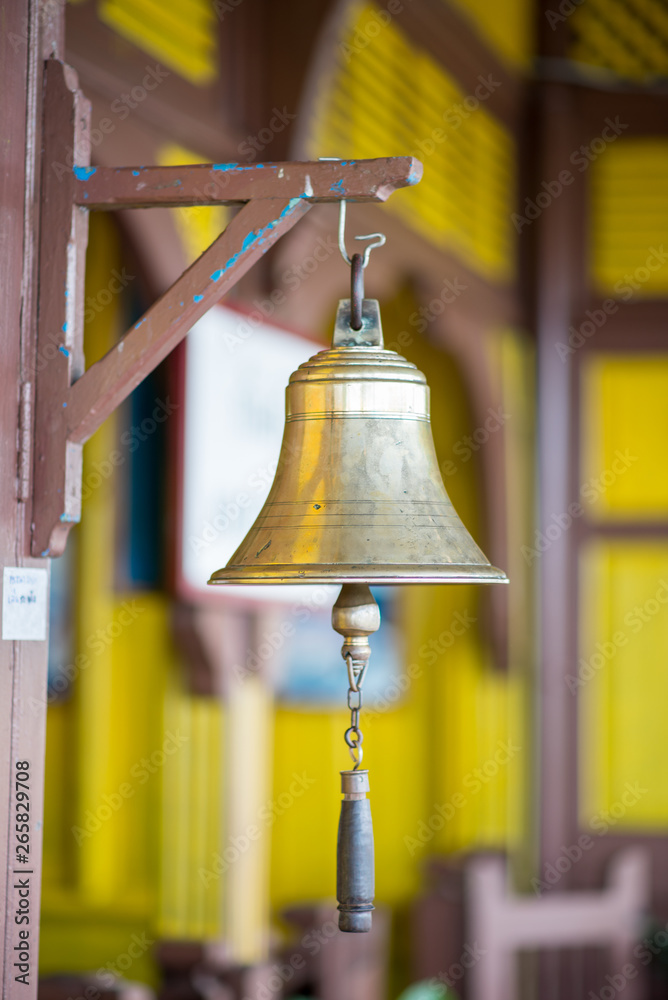 Obraz premium golden bell