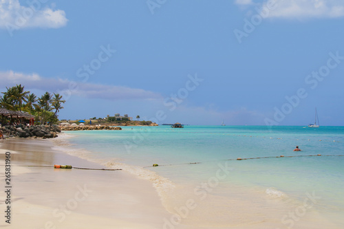 Caribbean Summer Dreams. Beach of Antigua © Ina Meer Sommer