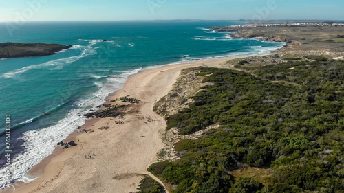 Vista da Praia da Ilha do Pessegueiro em Porto Covo Portugal