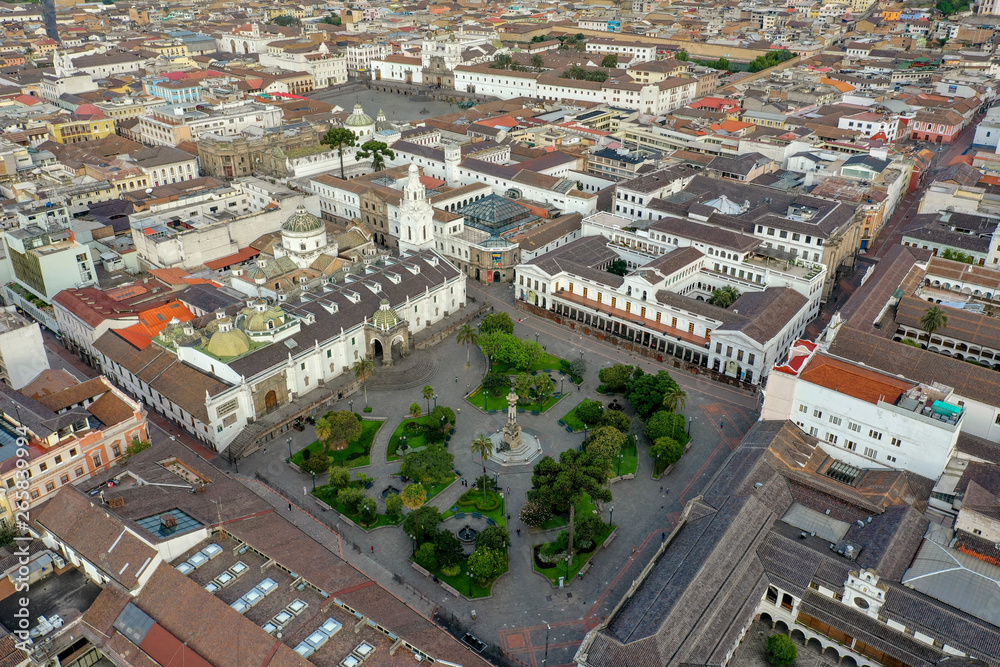 Obraz premium Quito city