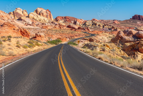 Winding road through Valley of Fire, Nevada, USA  © Noradoa