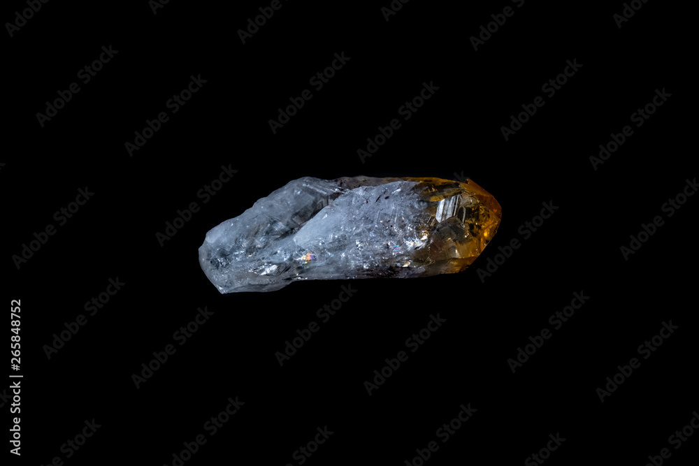 Obraz premium Citrine Quartz Mineral on Black