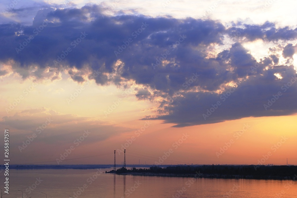 Fototapeta premium sunset on the lake