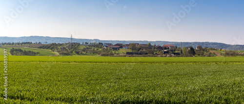 Panorama Backnang Ungeheuerhof mit Grasfeldern