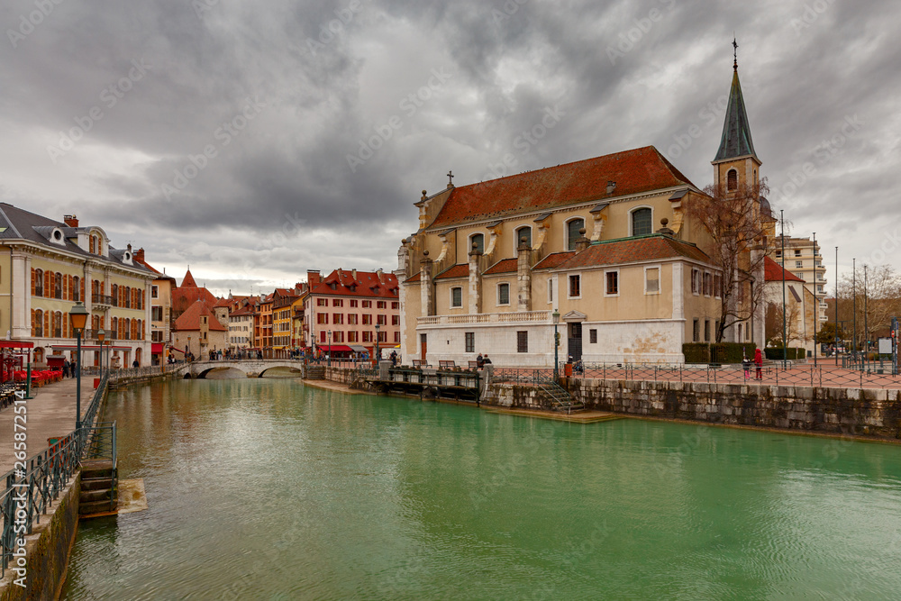 Annecy. Church of St. Maurice at sunset.