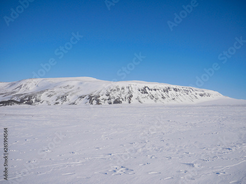 Beautiful landscape of Ice field © Kit Leong