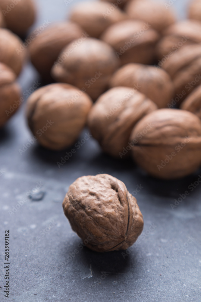 Whole walnut shells Whole walnut shells