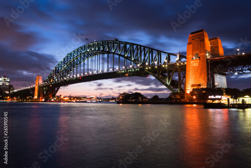 Sydney Harbour Bridge at night © Stephan