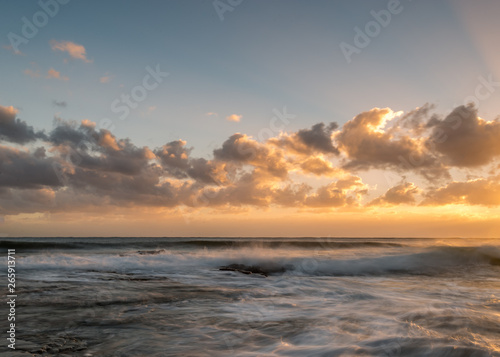 Fototapeta Naklejka Na Ścianę i Meble -  Soothing Sunrise