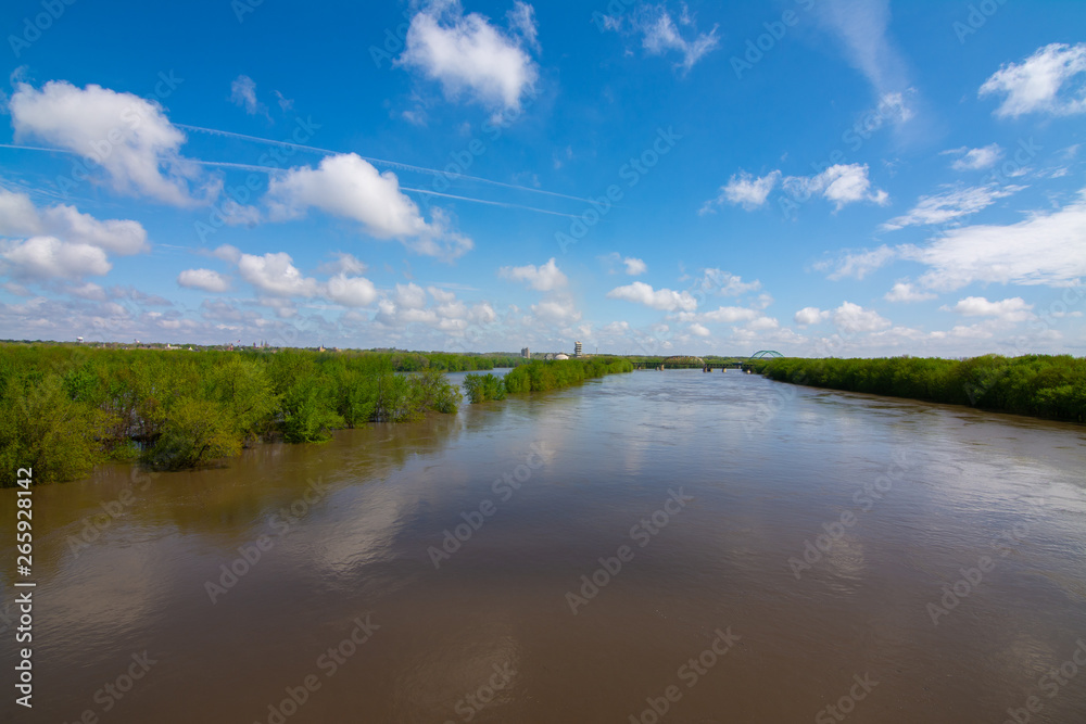 Flooded Illinois River