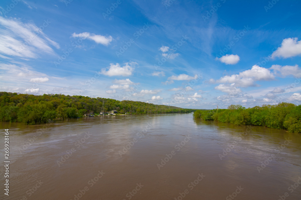 Flooded Illinois River