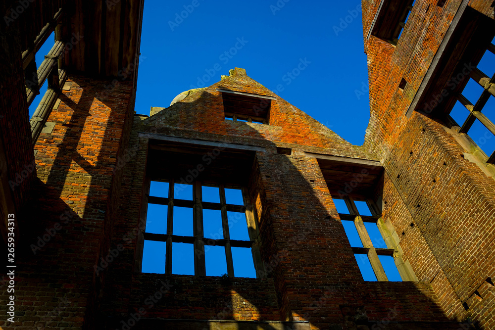 Fototapeta premium Moreton Corbet, Shropshire,England – 04/22/19 : Morton Corbet Castle