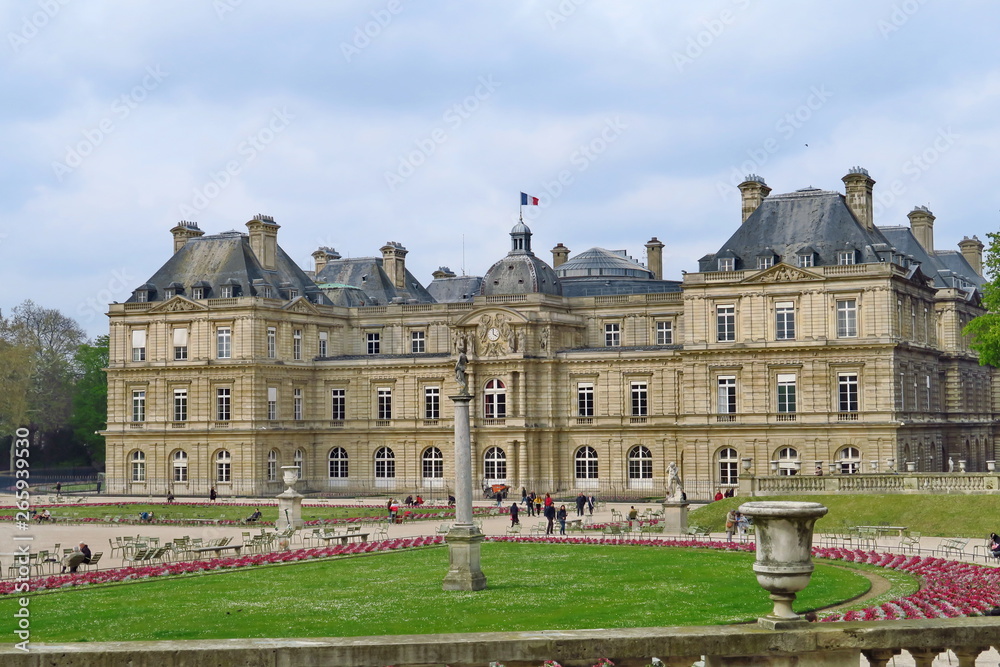 Palace of the Senate in Paris. Luxembourg Garden.