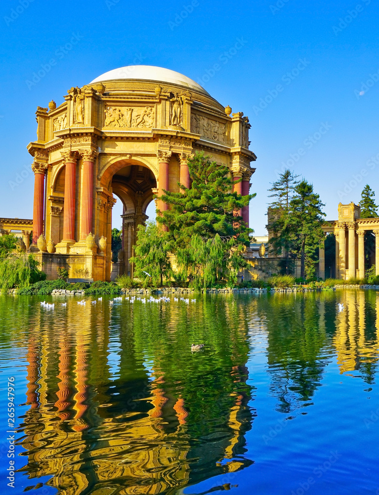 View of Palace of Fine Arts in San Francisco on a sunny day. View of Palace of Fine Arts in San Francisco on a sunny day.
