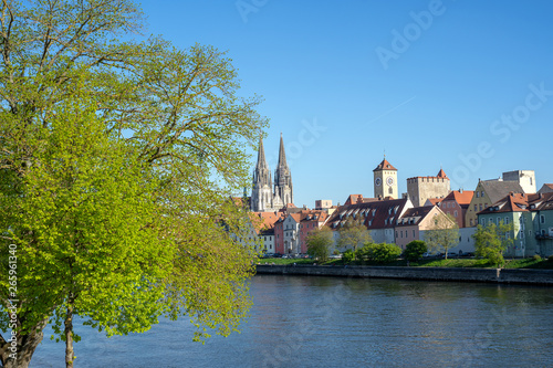 Die Skyline von Regensburg an der Donau