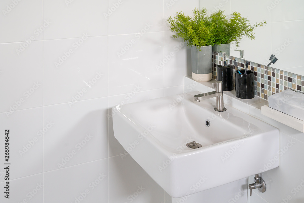 Fototapeta premium Bathroom interior in new luxury home