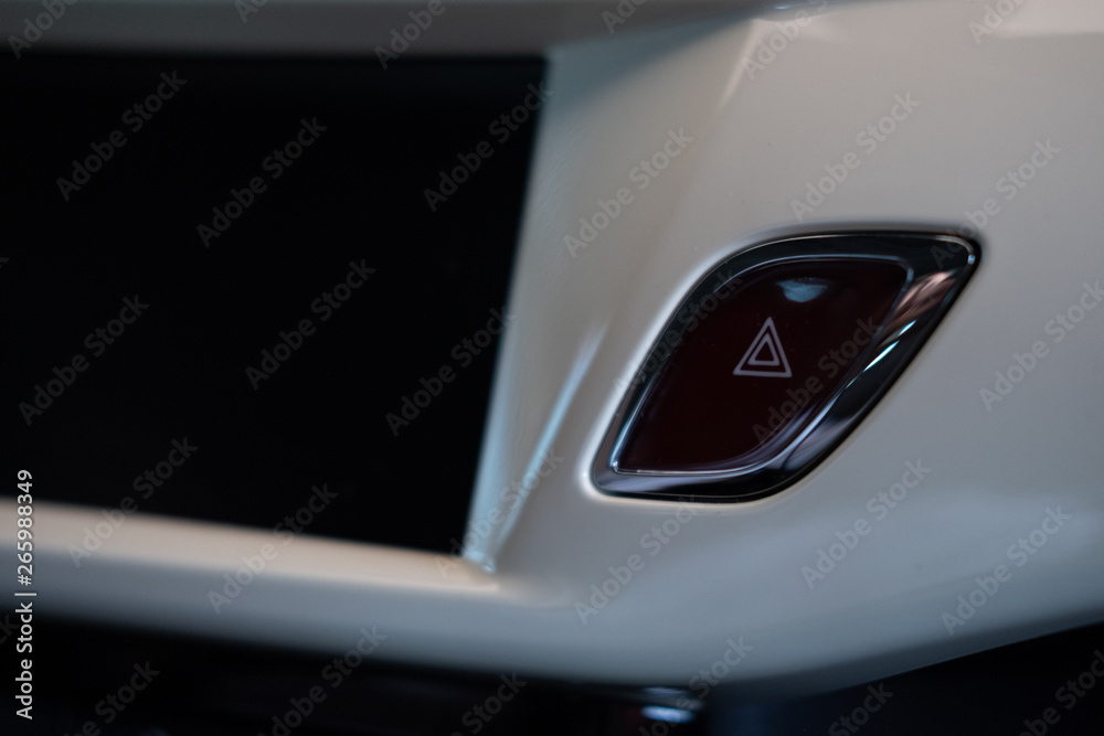 Détail d'éléments carrosserie et moteur d'un véhicule Détail d'éléments carrosserie et moteur d'un véhicule