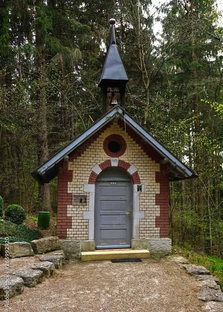 Nothelferkapelle und Kreuzweg beim Dreifaltigkeitsberg, Schwäbische Alb