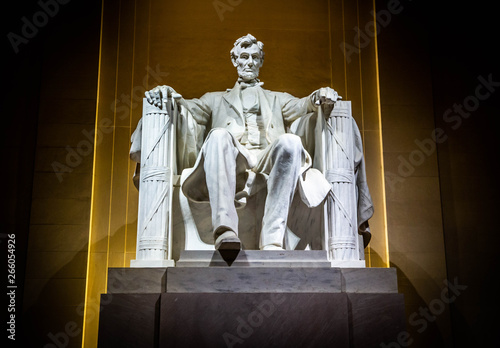 Lincoln 