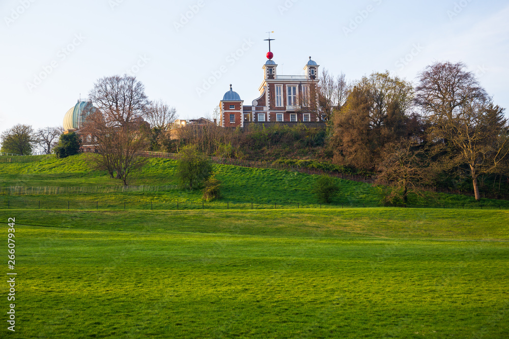 London the Royal Observatory on the hill at Greenwich mean time.