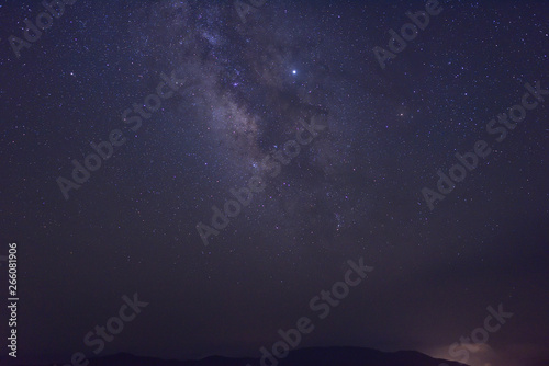 日本の四国カルストの星空