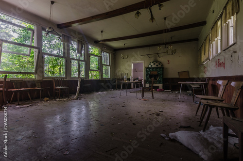 Schilderij op canvas grosser aufenthaltsraum in einem haus
