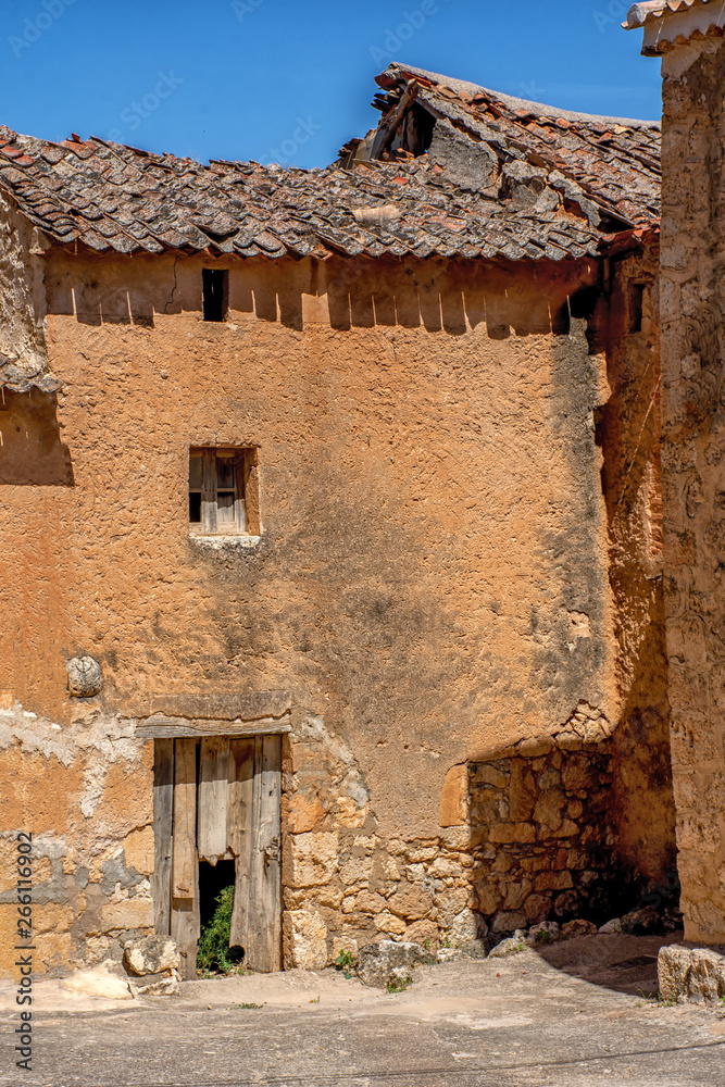casas clasicas en maderuelo, Segovia