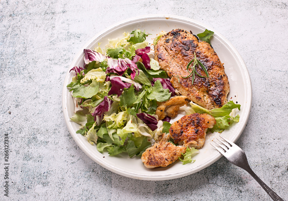 roasted chicken breast with lettuce