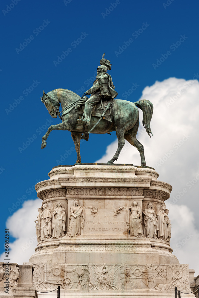 Fototapeta premium Monument of Vittorio Emanuele II on horseback - Vittoriano Rome