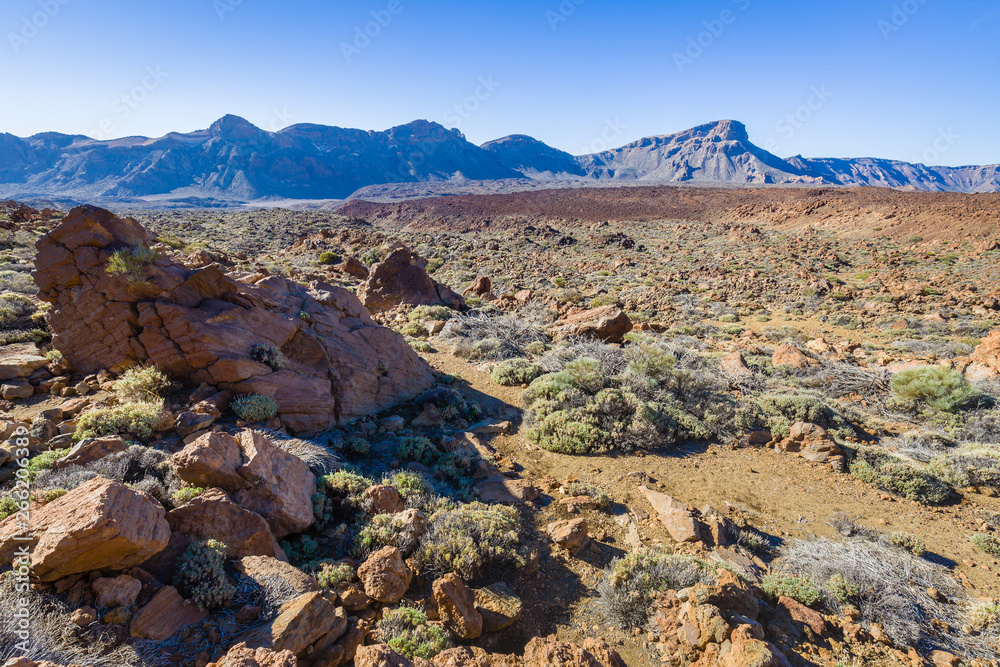 Obraz premium High volcanic mountain range of Tenerife island