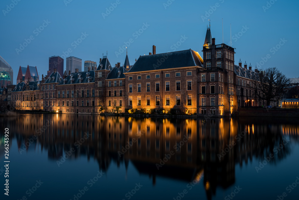 the Dutch parliament