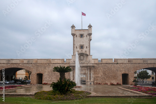 Torreón de Puerta de Tierra en la ciudad de Cádiz, Andalucía