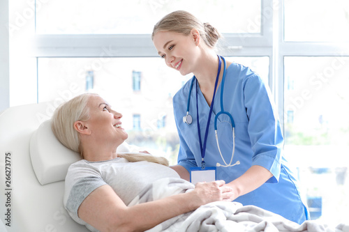Medical assistant with matu...